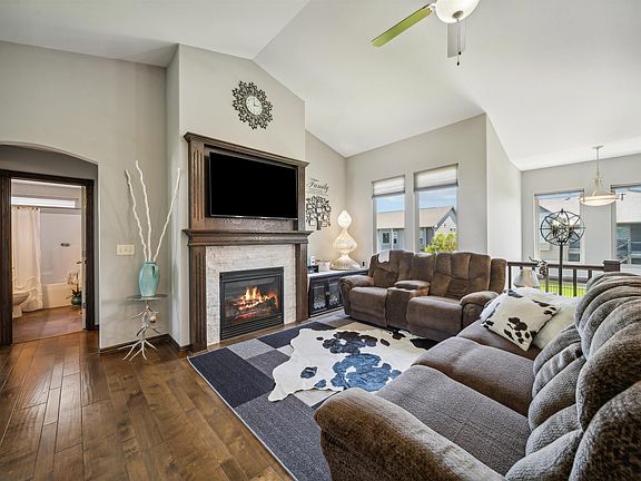 4th image of 8607 W Candlewood Ct
