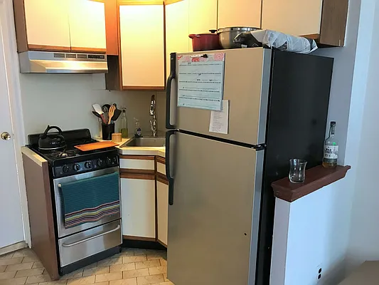 Rented by Joe Gotham LTD | media 2