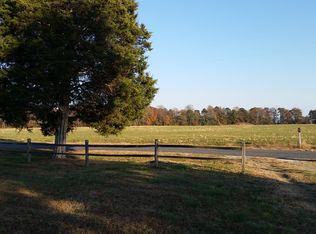 508 Smith Ferry Rd, West Point, VA 23181