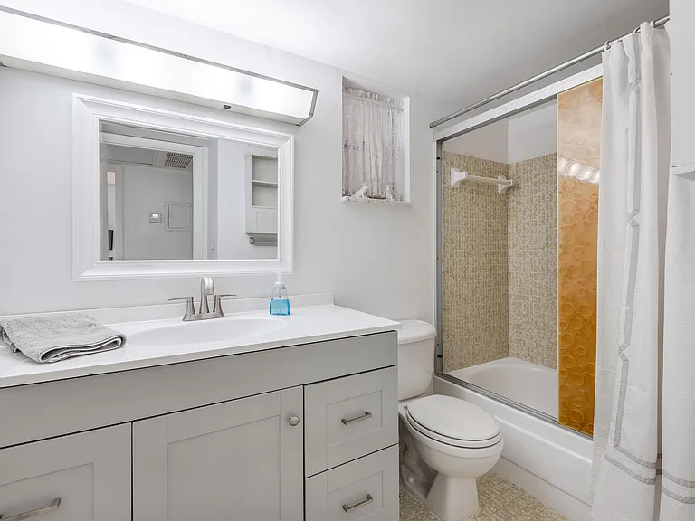 2615 Garden Dr N #307 — Photo 12