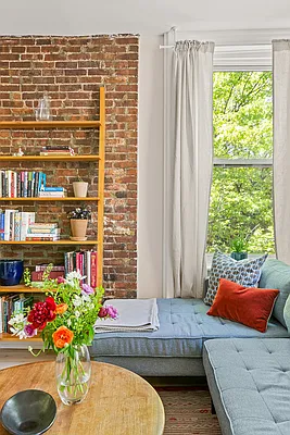 Sold by Compass | media 2