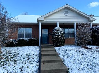 325 Christian Village Cir, Louisville, KY 40243