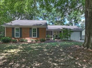 2501 Dryden Ln, Charlotte, NC 28210