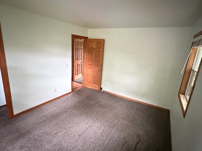 6 Waltham Cir — Photo 14
