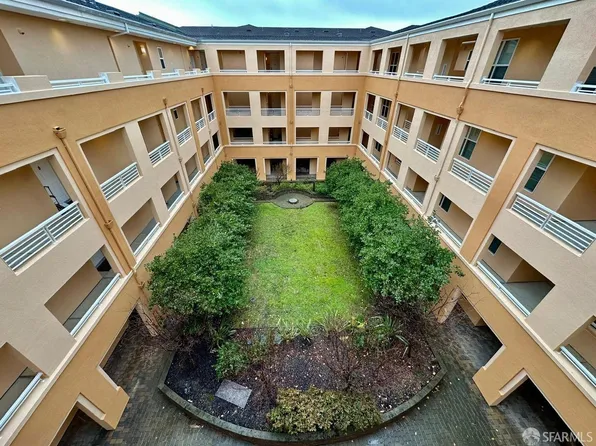 501 Crescent Way APT 5403, San Francisco, CA 94134
