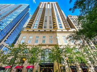 10 E Delaware Pl #21D, Chicago, IL 60611