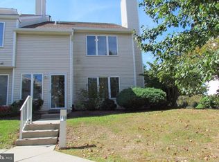 608 Karens Ct, North Wales, PA 19454