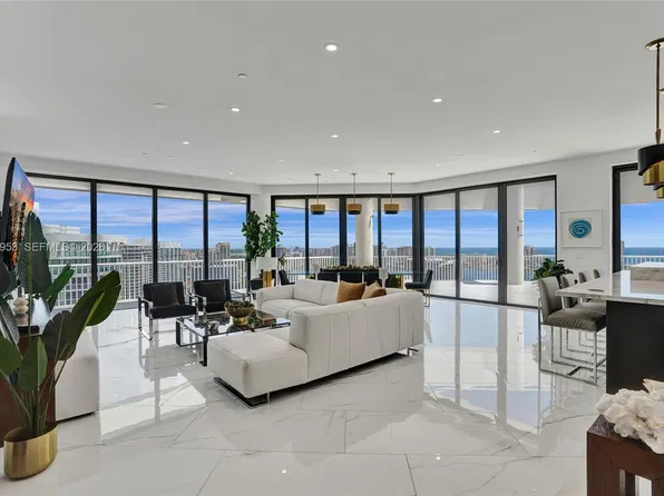 3000 Island Blvd #Penthouse 4, Aventura, FL 33160