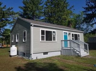 85 Kingston St, Dartmouth, MA 02747