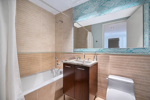 Sold by Corcoran | media 21
