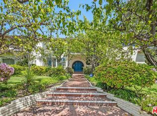 608 N Hillcrest Rd, Beverly Hills, CA 90210