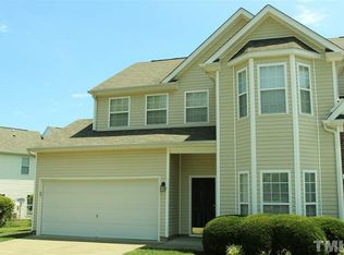 10726 Pendragon Pl, Raleigh, NC 27614