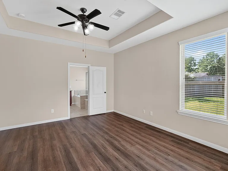 15 Butternut Grove Pl — Photo 16