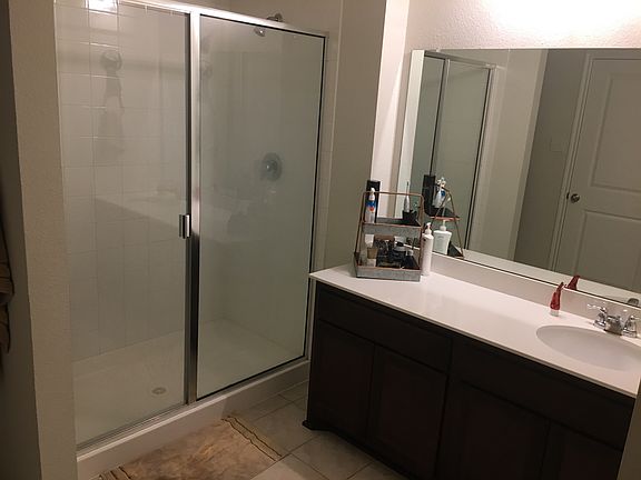 4th image of 1552 Owen Way