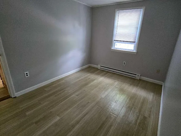 13 East Rd #6 — Photo 10