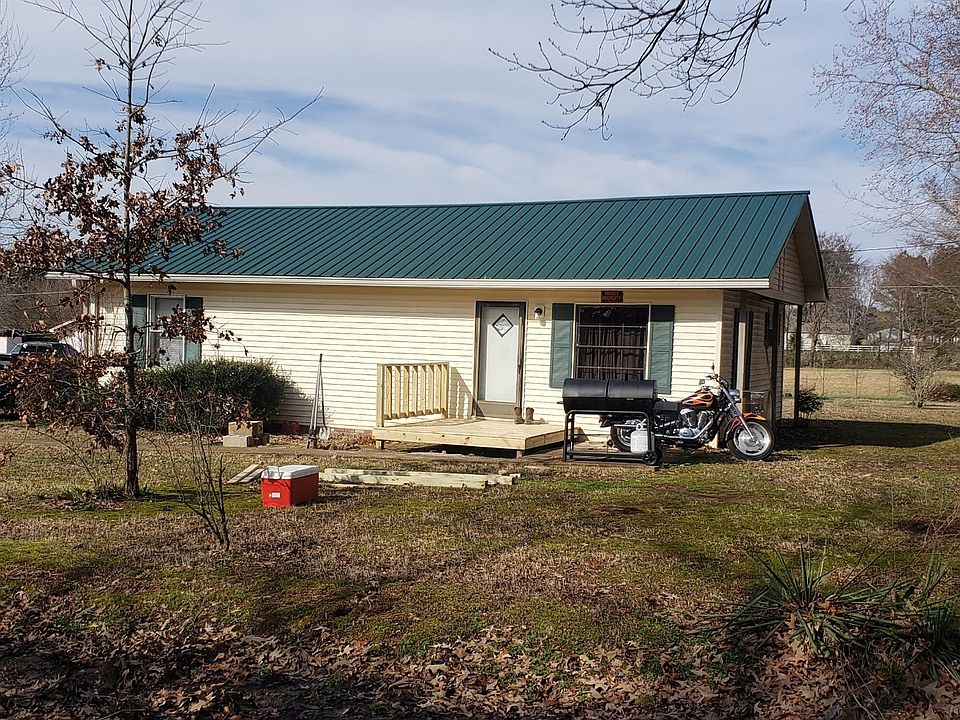 1st image of 284 Watts Rd