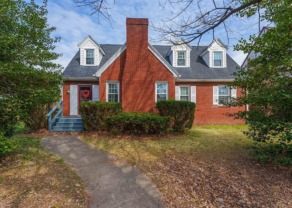 1st image of 1417 Waverly Pl