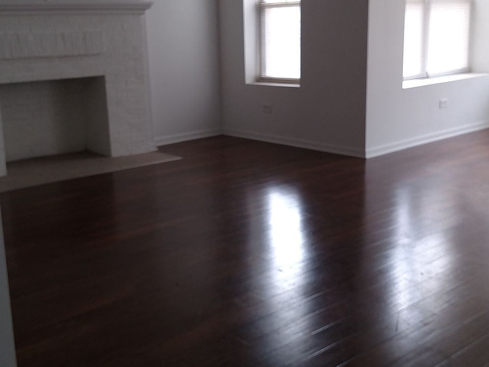 1st image of 6339 S Woodlawn Ave APT 1