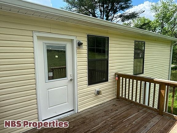 2nd image of 1420 Huntsville Hollow Rd #1