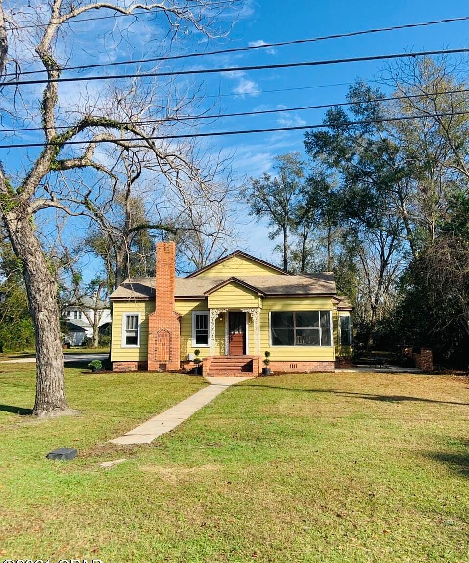 659 2nd St, Chipley, FL 32428 Zillow