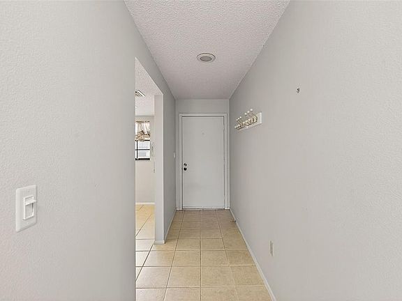 3rd image of 13250 Ridge Rd APT 10-4