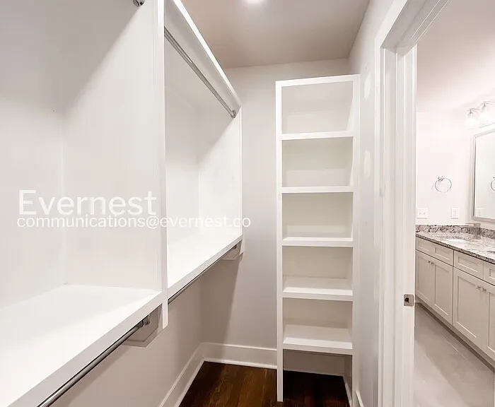 336 Queen Ave — Photo 23