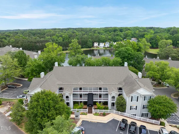 631 Springfork Dr, Cary, NC 27513