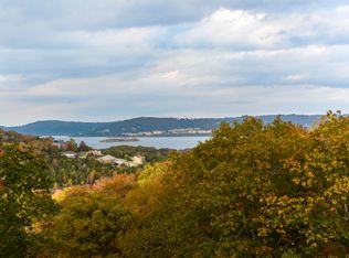 87 Stonemont Rd, Blue Eye, MO 65611