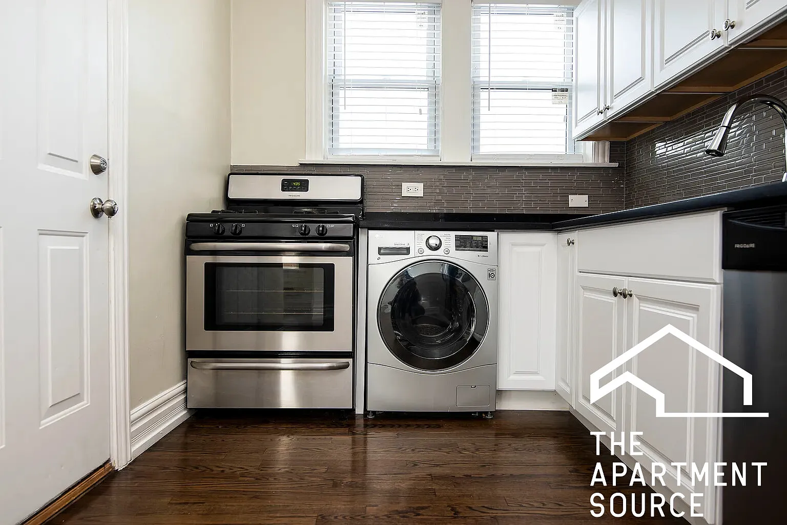 1 bed, 800 sqft, $2,195 — Photo 3