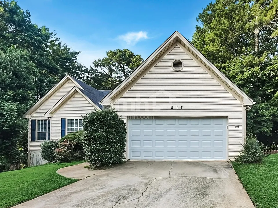817 Hillary Ct