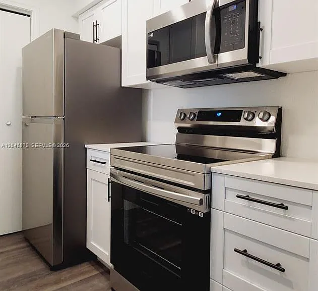 927 Riverside Dr #324 — Photo 4
