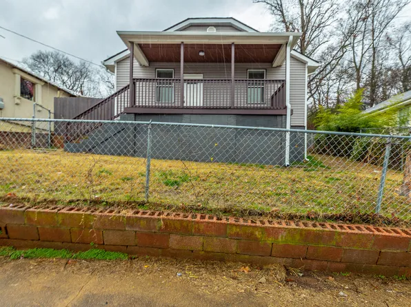 3547 Crompton St, Lupton City, TN 37351