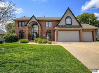 1520 S 181st St, Omaha, NE 68130