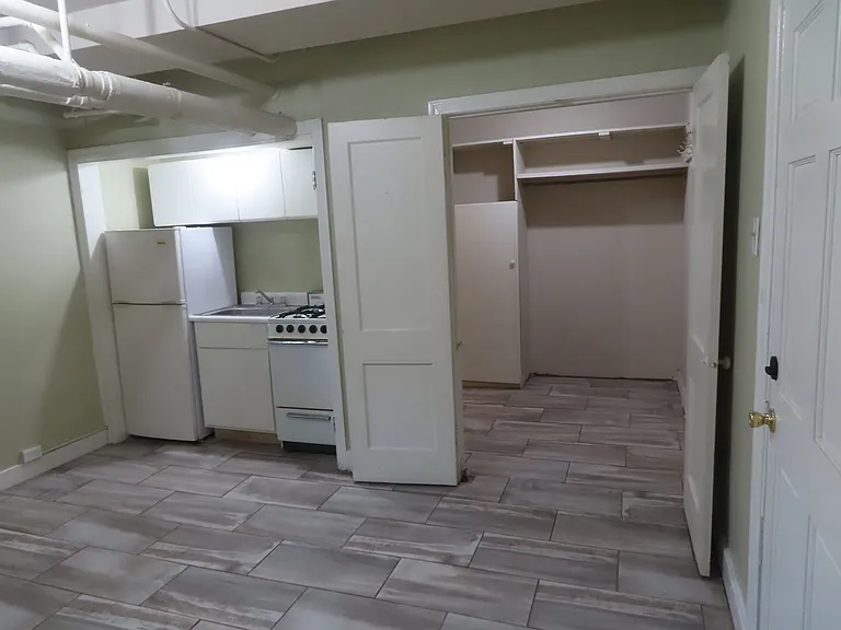 922 Fulton St — Photo 3