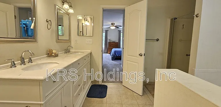 125 Crosspointe Ct — Photo 31