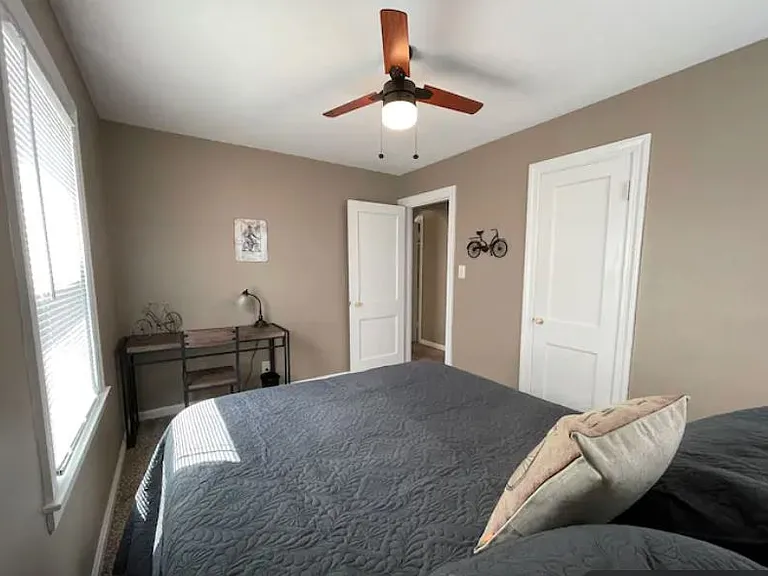 2804 White Oak Dr — Photo 10