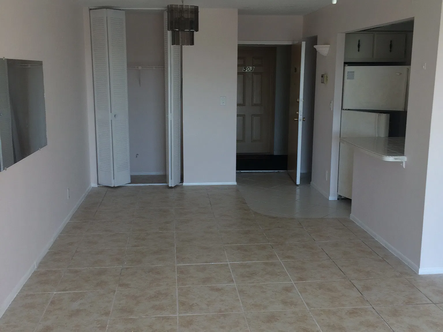 1 bed, 1.5 bath, 800 sqft, $1,500 — Photo 2
