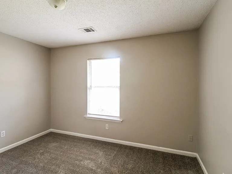 120 Sherwood Loop — Photo 12