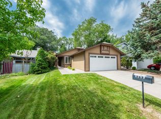 6254 Walnut Creek Rd, Reno, NV 89523