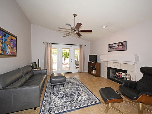3rd image of 23878 N 72nd Pl