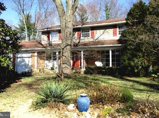 2804 Woodhaven Dr, Cinnaminson, NJ 08077