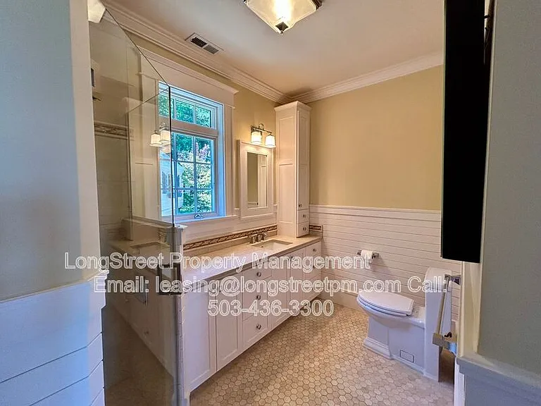 550 NW Alpine Ter — Photo 47