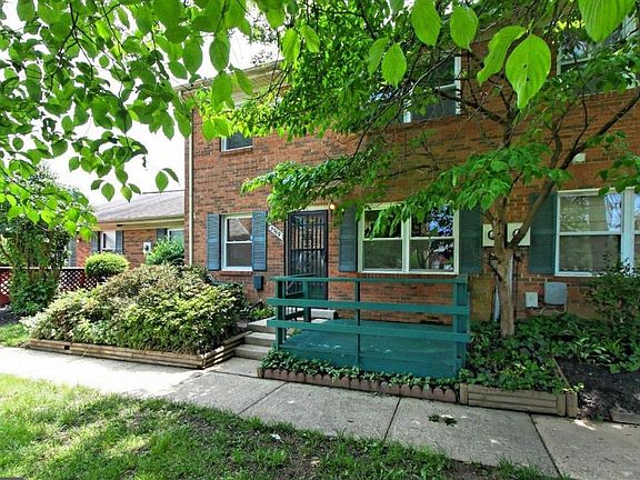 3rd image of 9569 Hagel Cir