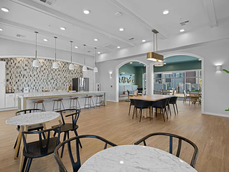 Copa Flats — Photo 21