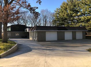 6495 Old Salem Ln, Springfield, IL 62711