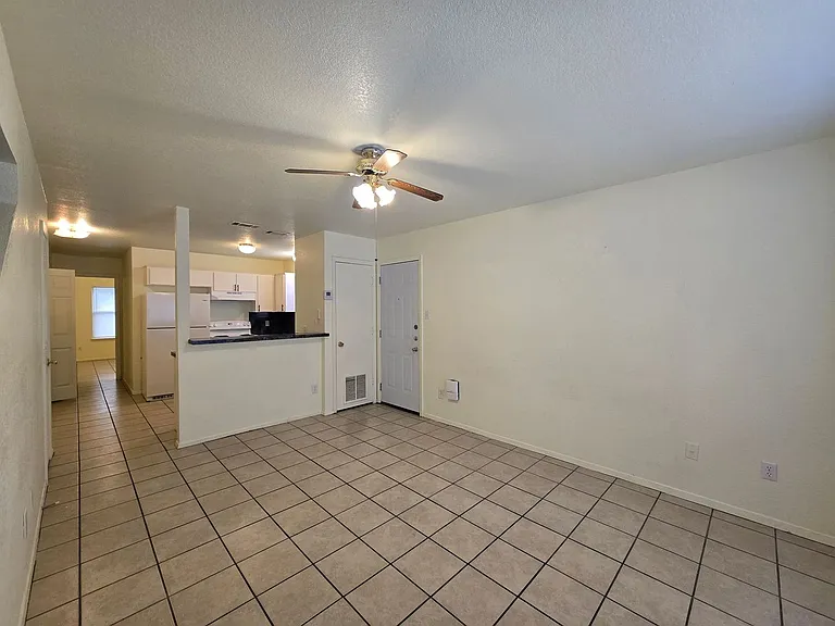 3902 Old FM 440 Rd #D — Photo 7