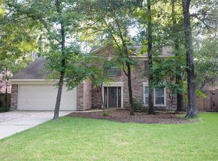 94 Rockridge Dr, The Woodlands, TX 77381