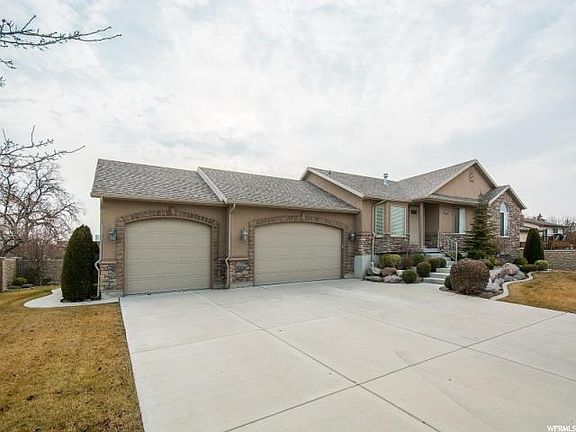 2nd image of 1197 W Joyes Ln