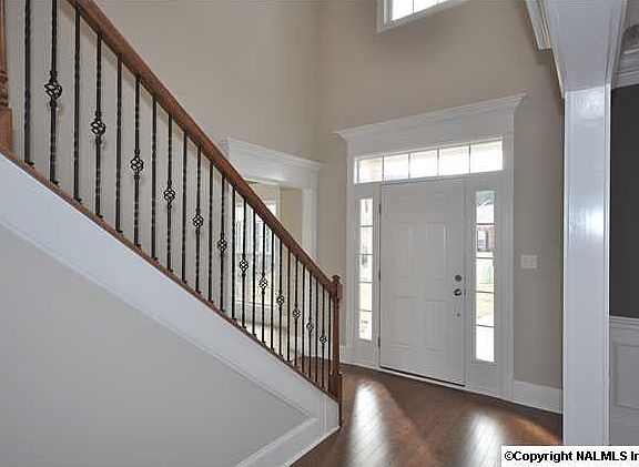 3rd image of 2202 Palisades Ct