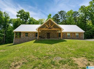61 Robbins Rd, Warrior, AL 35180